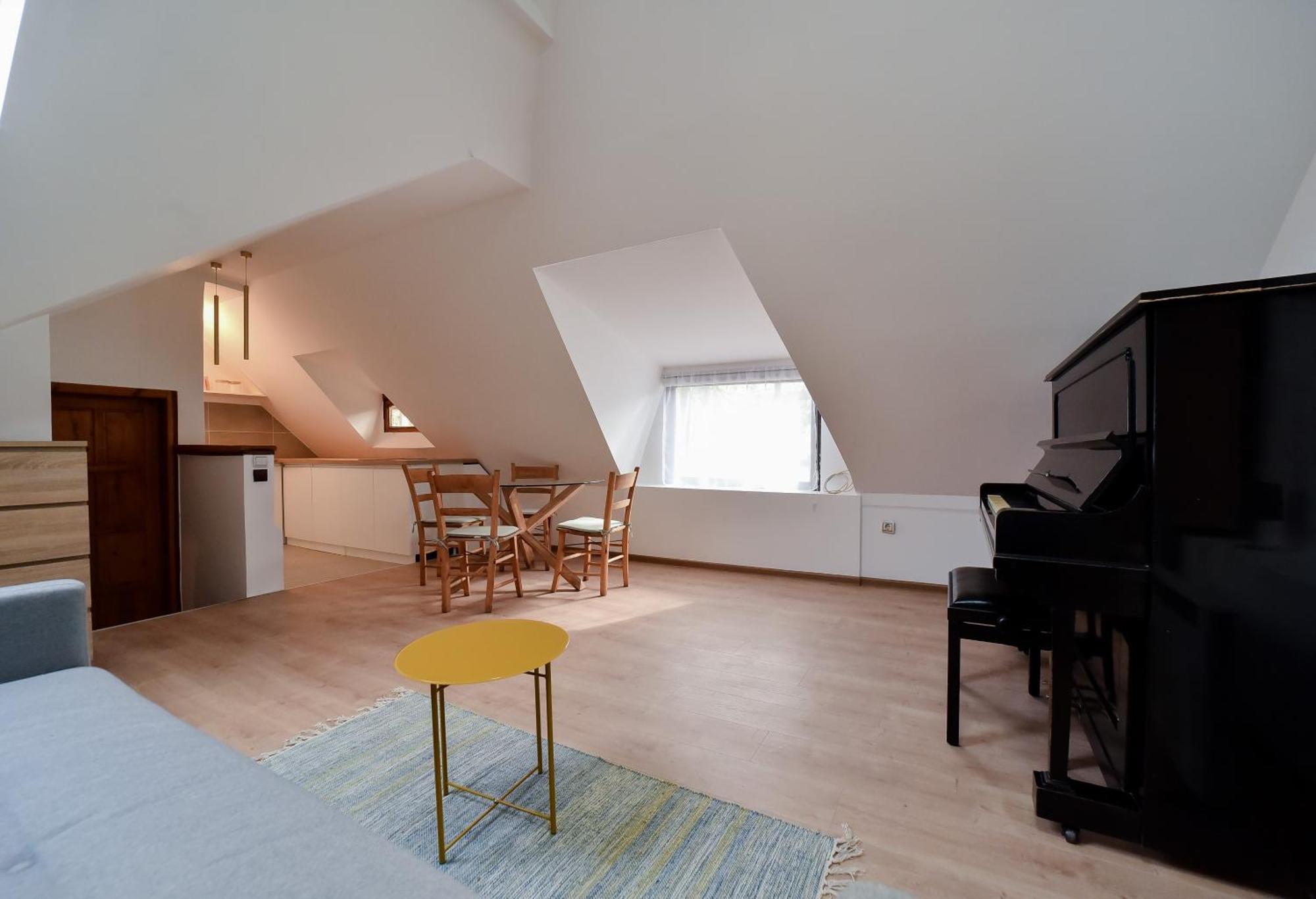 Apartment Uhuru